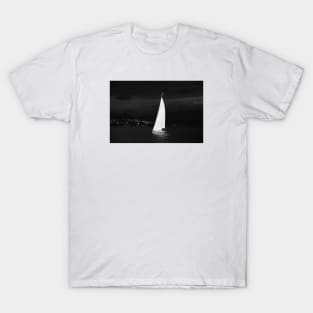 Sailing ship / Swiss Artwork Photography T-Shirt